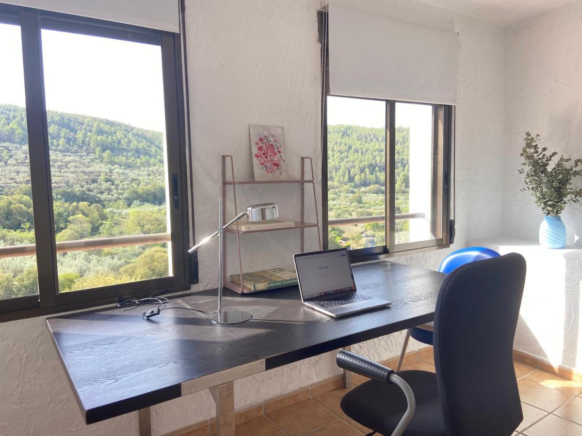 Remote Work In Spanish Mediterranean Countryside Vall de Almonacid Eksteriør billede